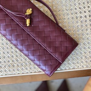 Marron Knotted Long Bag