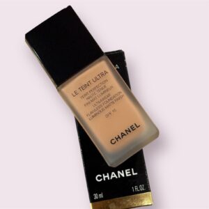 Chanel Foundation No. 60 Beige